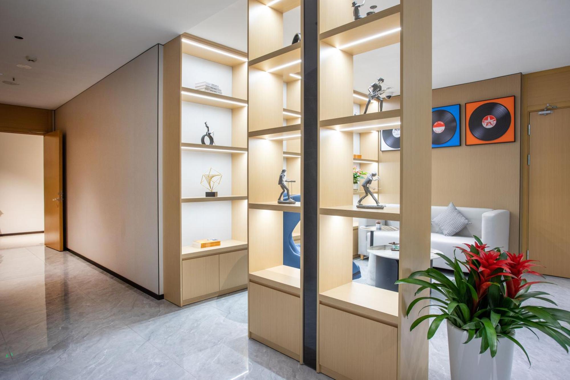 Vx Hotel Shanghai Yixian Road Dabaishu Ngoại thất bức ảnh